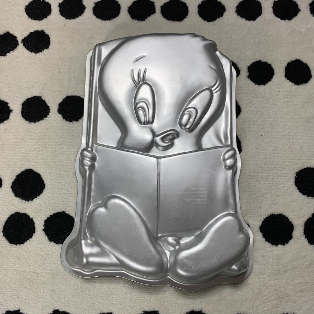Tweety Bird Cake Pan Warner Bros Woodridge Vintage 1978 Retro Party Baking Mould
